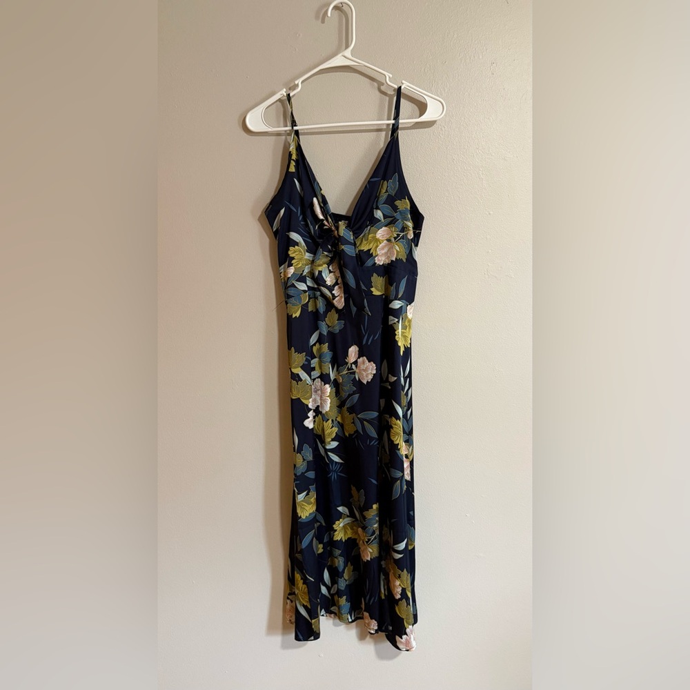 Not for sale-Amazon Floral Navy Dress Size Large
